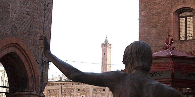 Cinque luoghi da non perdere a Bologna