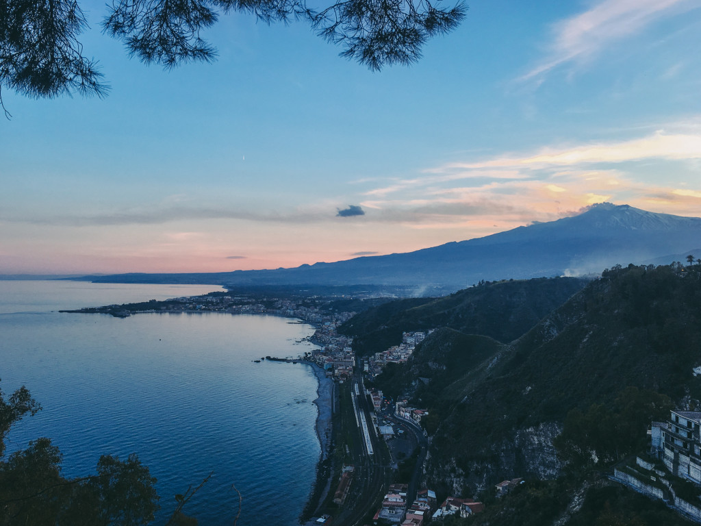 L'Etna al tramonto | photo: Stefano Mirabile